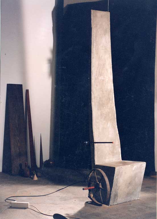 t12